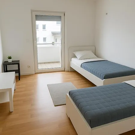 Appartement Monteur- Und *